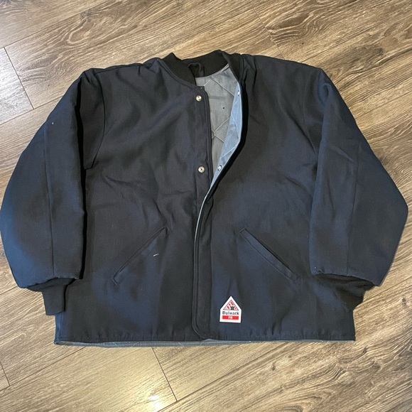 Bulwark FR Jacket - Picture 1 of 5